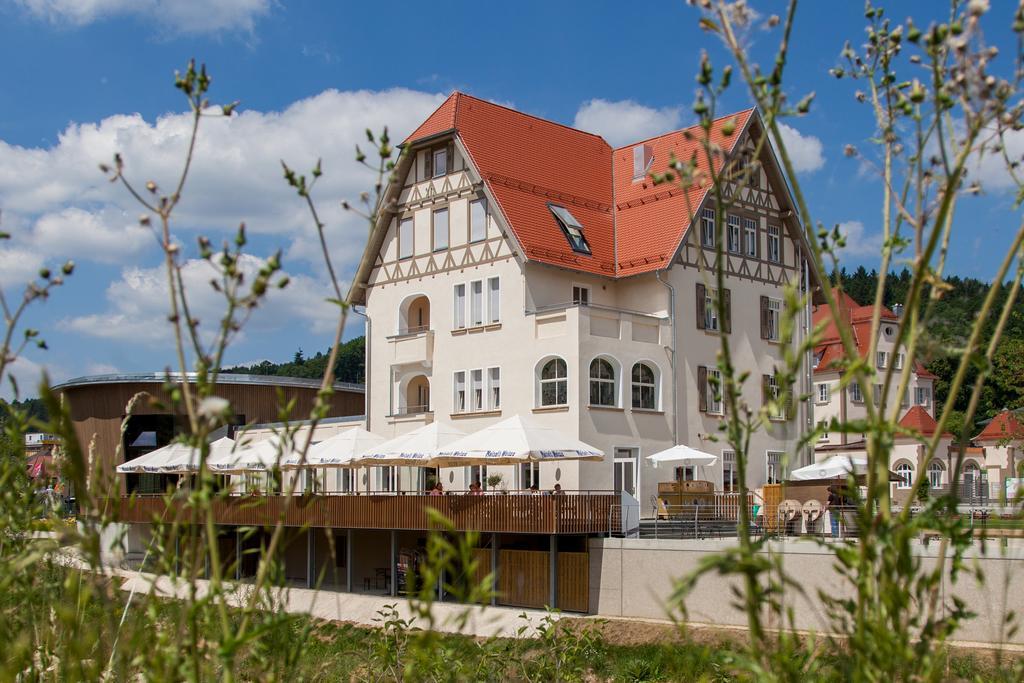Hotel Villa Hirzel Schwaebisch Gmuend Exterior photo